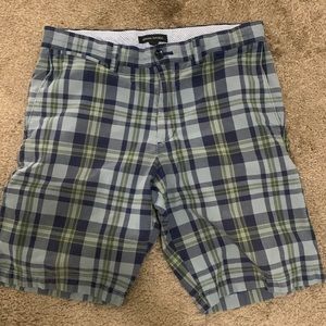 Banana republic plaid shorts
